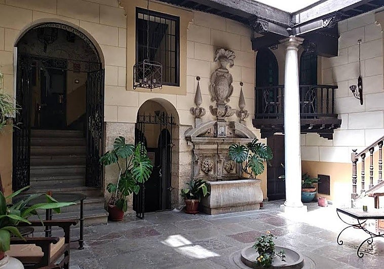 Un plan para San Valentín en Granada con vistas a la Alhambra y sabor a historia